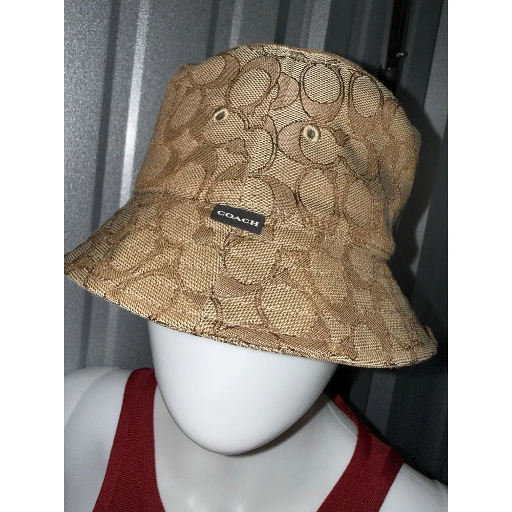 Coach women signature